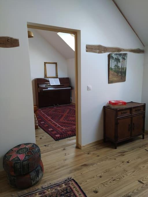 Superbe Appartement Dans Charmant Corps De Ferme Acheres-la-Foret 외부 사진